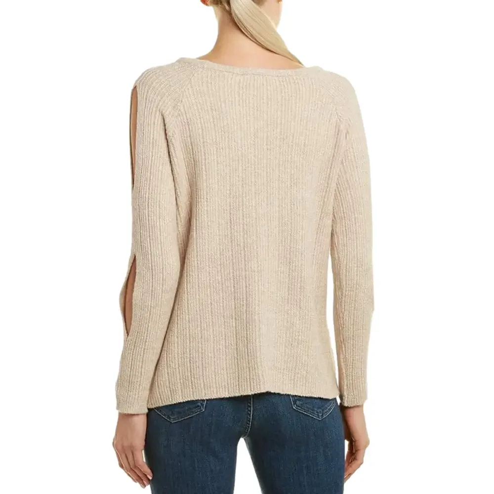 BB DAKOTA Women’s size extra small crewneck fitted cold shoulder cut out sweater